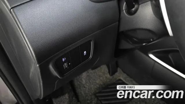 Hyundai Tucson Tucson (NX4) Бензин 1.6 турбо 2WD — Фото автомобиля 29