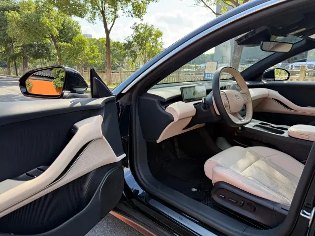 Nio ET5 Touring — Фото автомобиля 10