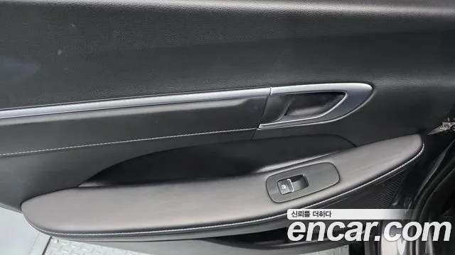 Hyundai Sonata Sonata Edge(DN8) 2.0 LPG(Для проката) — Фото автомобиля 25