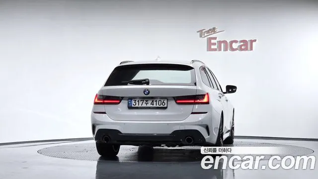BMW 3-Series 3 серия (G20) 320i Touring M Sport — Фото автомобиля 4