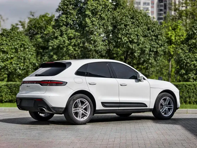 Porsche Macan — Фото автомобиля 3