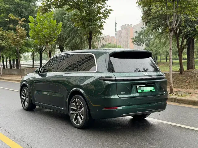 Li Auto Li Xiang L9 2024 Model Ultra — Фото автомобиля 7