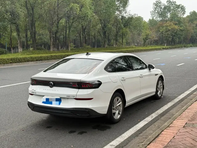 Volkswagen Lamando — Фото автомобиля 7