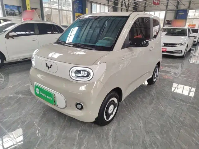 Фотография автомобиля — Wuling Hongguang Mini EV