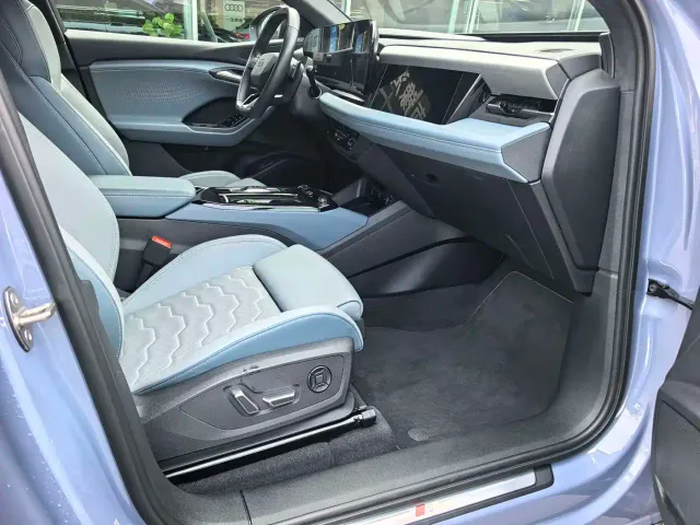 Audi Q6L e-tron — Фото автомобиля 9