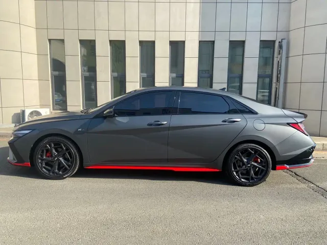 Hyundai Elantra — Фото автомобиля 9