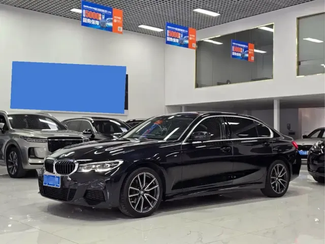 Фотография автомобиля — BMW 3 Series