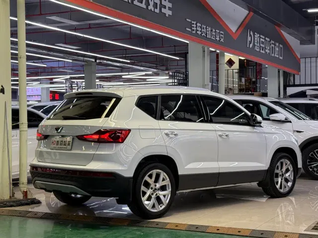 Jetta VS5 — Фото автомобиля 2