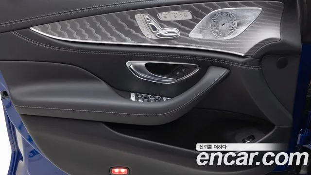 Mercedes-Benz AMG GT 4 двери 43 4MATIC+ — Фото автомобиля 12