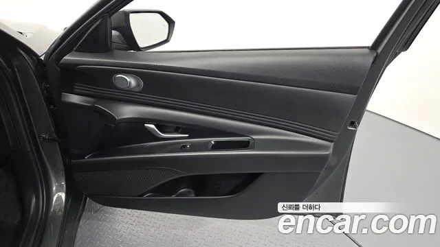 Hyundai AVANTE Avante (CN7) — Фото автомобиля 24