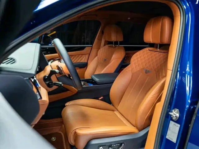 Bentley Bentayga — Фото автомобиля 4