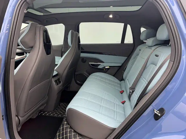 Hongqi Tian Gong 08 — Фото автомобиля 7