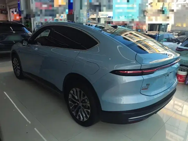 Nio EC6 — Фото автомобиля 4