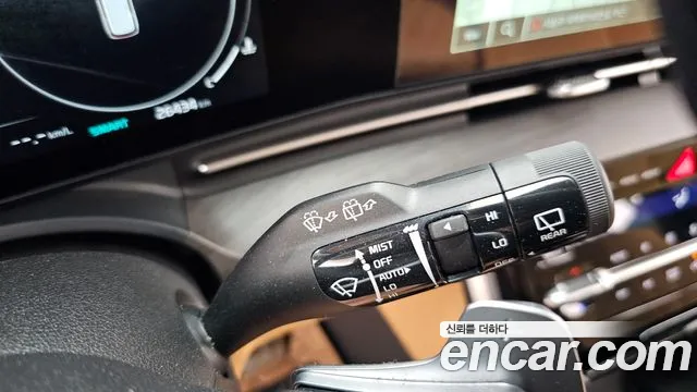 Kia Carnival Generation 4 — Фото автомобиля 29