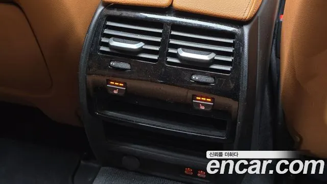 BMW 5-Series — Фото автомобиля 27