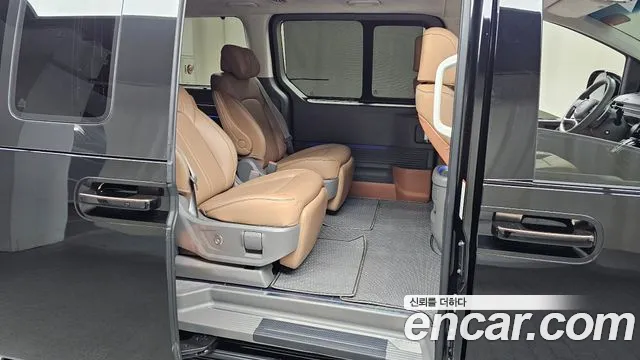Hyundai Staria — Фото автомобиля 17