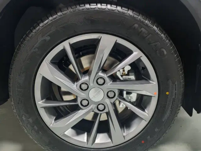 Geely Binyue — Фото автомобиля 18