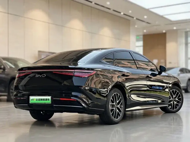 BYD Seal — Фото автомобиля 4