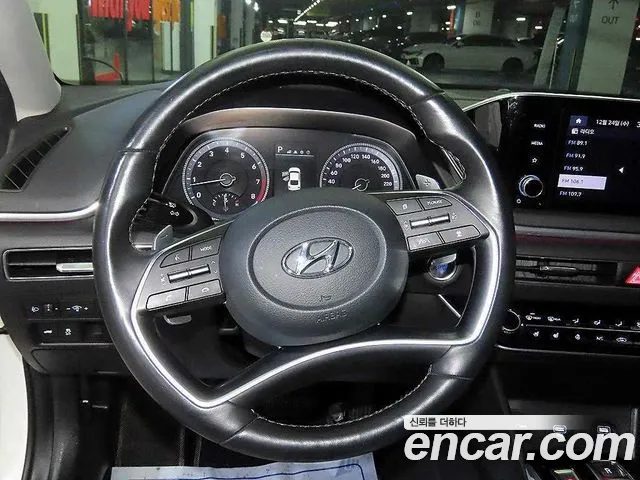 Hyundai Sonata Sonata (DN8) 2.0 LPG(Для проката) — Фото автомобиля 9