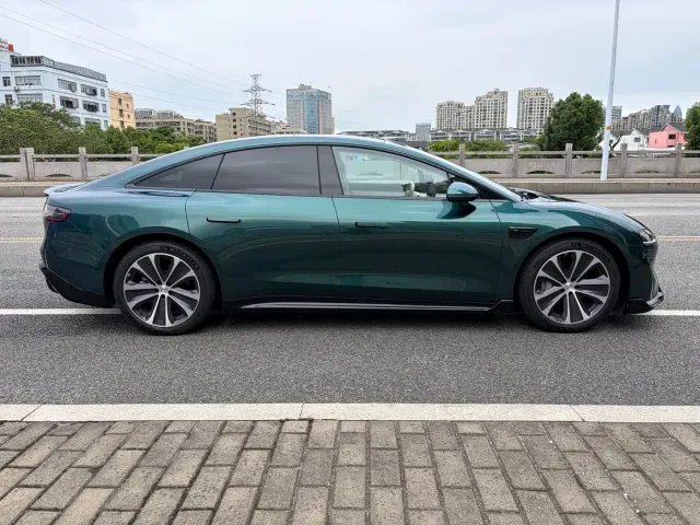 Luxeed S7 — Фото автомобиля 8