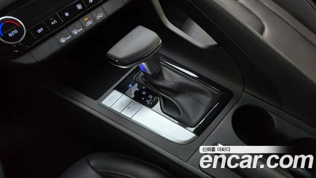 Hyundai Avante — Фото автомобиля 12