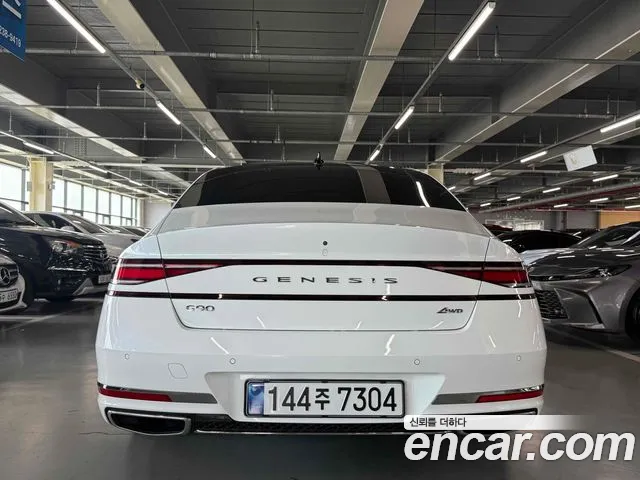Genesis G90 Бензин 3.5 турбо AWD — Фото автомобиля 4