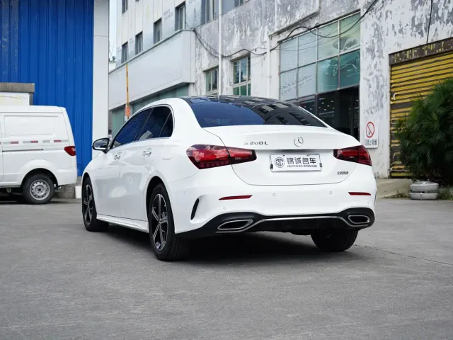 Mercedes-Benz A-Class — Фото автомобиля 7