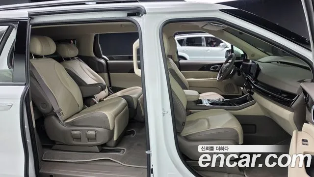 Kia Carnival 4th Gen — Фото автомобиля 29