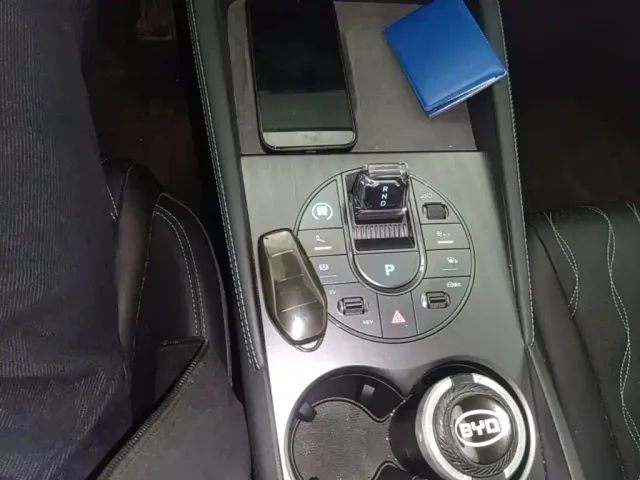 BYD Seal 06 — Фото автомобиля 13