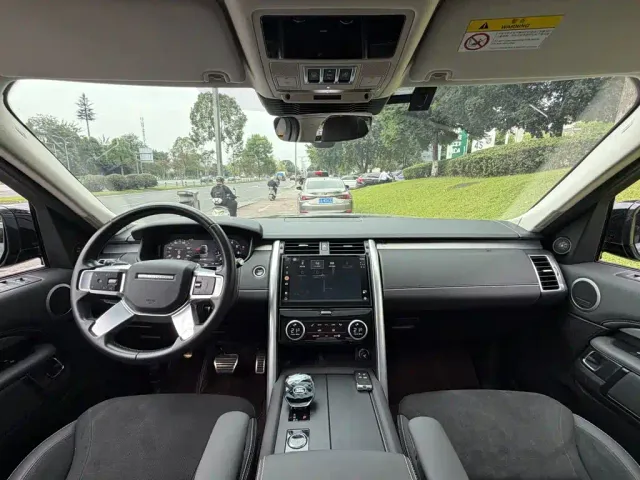 Land Rover Discovery — Фото автомобиля 13