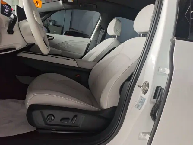 Volkswagen ID.3 — Фото автомобиля 14
