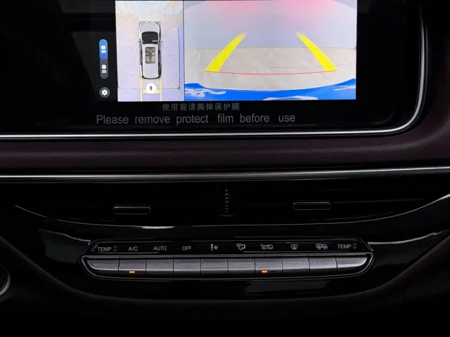 GAC Trumpchi M6 — Фото автомобиля 10