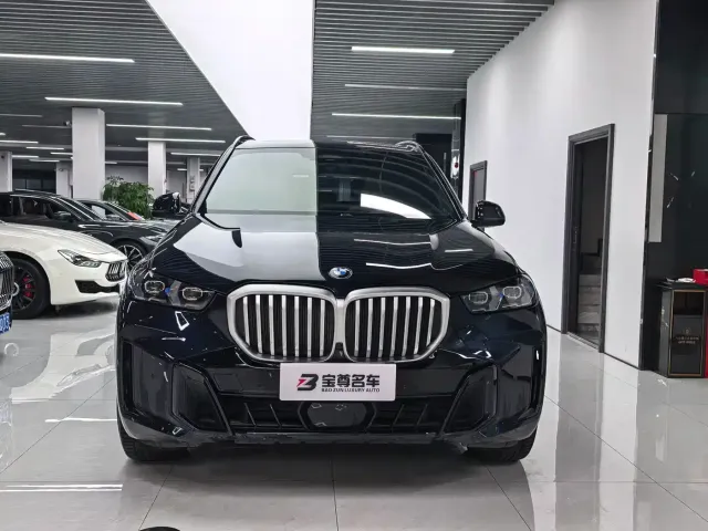 BMW X5 — Фото автомобиля 3