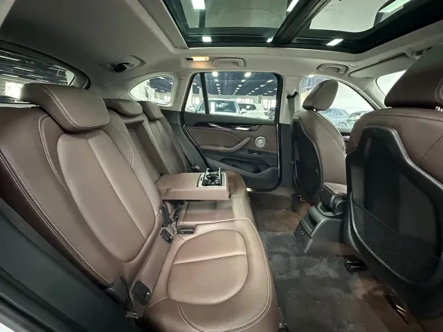 BMW X1 — Фото автомобиля 17