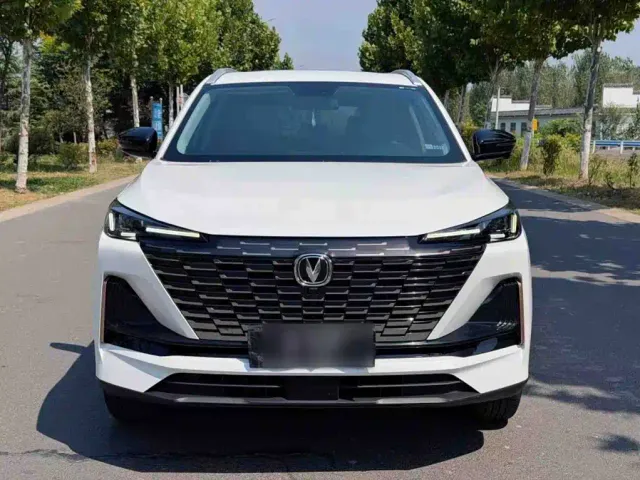 Changan CS55 Plus — Фото автомобиля 6