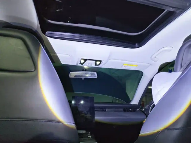 Changan Lamore — Фото автомобиля 8