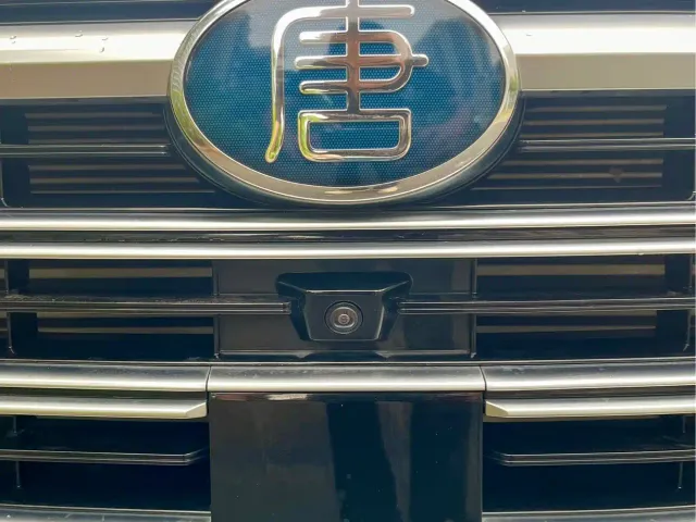 BYD Tang — Фото автомобиля 11