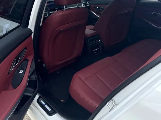 BMW 3 Series — Фото автомобиля 8