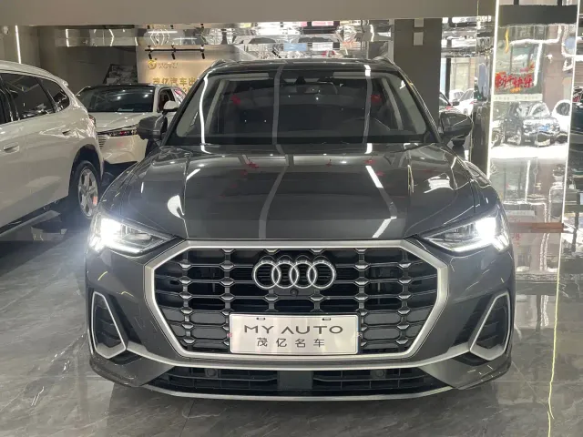 Audi Q3 — Фото автомобиля 2