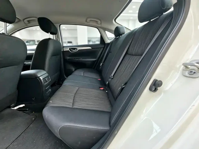 Nissan Sylphy — Фото автомобиля 6