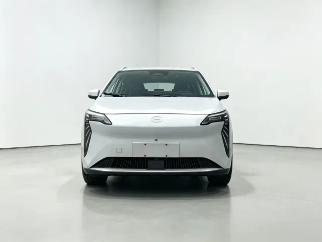 GAC Aion Y — Фото автомобиля 2