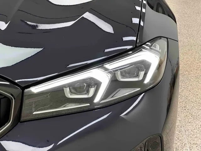 BMW 3 Series — Фото автомобиля 25