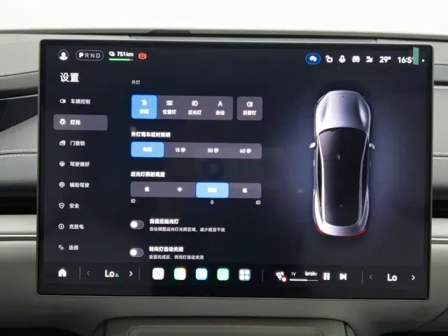 Xiaomi SU7 — Фото автомобиля 21