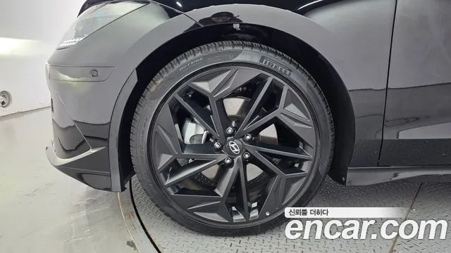 Hyundai Ioniq 6 — Фото автомобиля 5