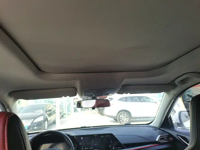 Changan Oushang X5 — Фото автомобиля 17