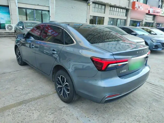 Roewe i6 MAX EV — Фото автомобиля 4