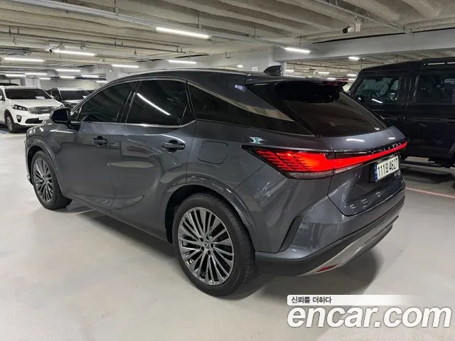 Lexus RX RX350h 5th Gen — Фото автомобиля 3