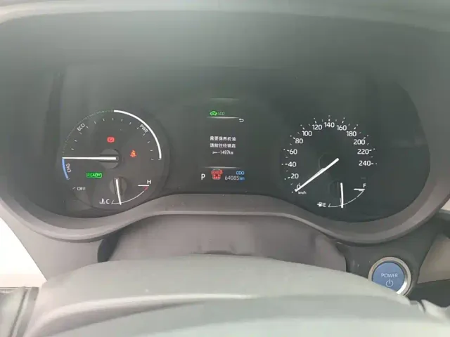 Toyota Sienna — Фото автомобиля 11