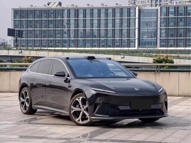 Nio ET5 Touring — Фото автомобиля 3