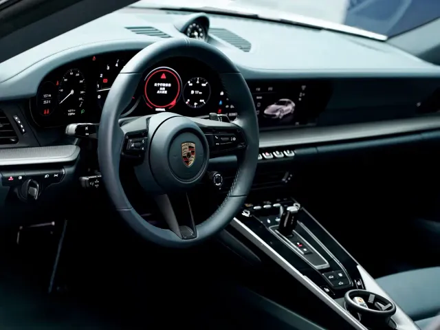 Porsche 911 — Фото автомобиля 7